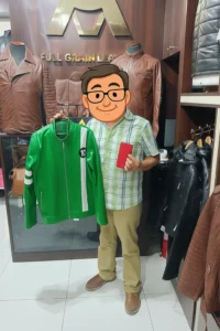CASACA DE CUERO MODELO BEN 10