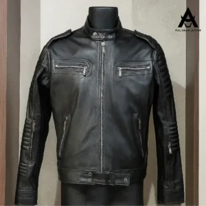 Casaca Lucas Carot plomo oscuro vintage en Lima con acolchado y broches plateados