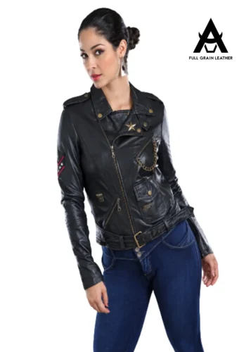 Casaca de cuero biker negra para mujer, modelo Rebel, con estrella y cadena dorada