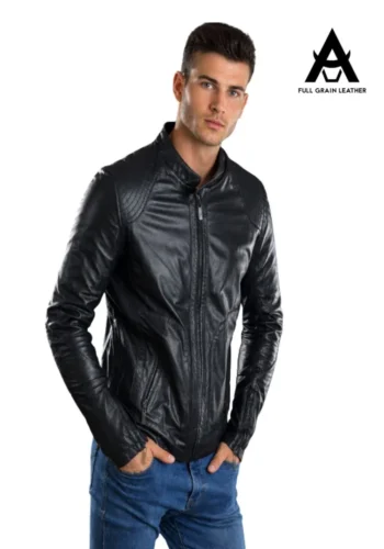 Casaca de cuero negra para hombre con hombreras acolchadas, modelo 2023173